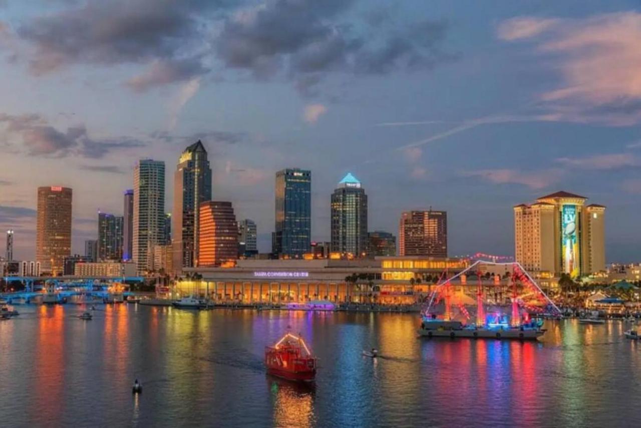 Wake Up To Ocean Views From Your Private Balcony Tampa Extérieur photo